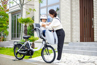 幼児2人同乗の電動アシスト自転車、新モデル発売…ヤマハ 画像