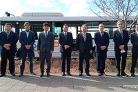 埼玉工大の自動運転バスが進化、千葉市長や京成バス運転手も実感