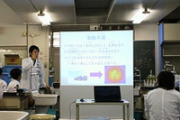 子どもたちに科学実験の楽しさを伝える「キッズラボ」10/8東京薬科大 画像