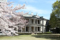 清泉女子大、重要文化財の本館見学ツアー開催…学生が案内