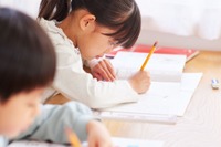 【小学校受験2026】まさに「波乱の年」志願倍率トップ10から見えた最新の動向
