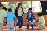 ニチイ学館、子どもの介護体感イベントを全国で開催中…1/31まで 画像