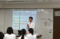 広尾学園が中学生を対象に英語の科学実験講座を展開、講師は東大研究者 画像