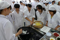 京都女子大、高校生対象の公開講座「食品衛生から学ぶお弁当づくり」9/27 画像