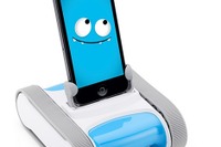 iPhoneでコントロールするロボット「Romo」が登場、Japan Robot Week 画像