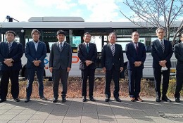 埼玉工大の自動運転バスが進化、千葉市長や京成バス運転手も実感