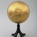 金の地球儀（C）gallica.bnf.fr / BnF