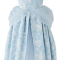 「ベビーマイン」で販売するシンデレラのドレス　(c) Disney