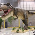 全長15メートルの「動くティラノサウルス」ロボットが登場