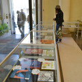 中心街の児童図書館サラボルサでもボローニャ受賞作展示があった