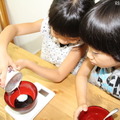 レシピを見ながら、子どもの発想をプラスして、などワイワイ楽しく氷が作れる