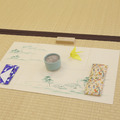 「随意科」では日本の文化を代表する茶道、華道、香道、琴を学ぶ（写真は香道）