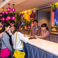 東京ディズニーセレブレーションホテル　フロントカウンター
