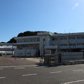 佐賀県多久市立東原庠舎中央校（たくしりつ とうげんしょうしゃ ちゅうおうこう）。2013年4月1日から小中一貫校としてスタートした
