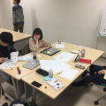 グループワークする千葉工業大学生　（デザイン学生がコクヨに新企画を売り込んでみた！）