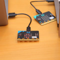 micro:bit 本体がプログラミング通りに光ったようす