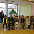 石川遼、獲得バーディ数の電子辞書合計276台を小学校に寄贈