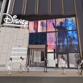 日本最大のディズニーストア(C) Disney