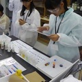 　四天王寺大学が大阪市立男女共同参画センター「クレオ大阪」共催で実施する、女子中高生対象の「スマートサイエンスセミナープロジェクト」