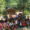 フィリピンの孤児院やインドネシアの小学校の現場で学ぶ
