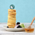 「ムーミンカフェ moi！パンケーキ 14段」2,300円（税込）（C）Moomin Characters