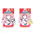 『ハローキティ』「Hello Kitty 50th Anniversary Market」ハローキティ50th 3連キーホルダー（全2種／各1,485円）