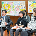 右から、NPO法人じっくらあと理事長 小浦詩氏、一般社団法人JUNTOS代表理事 吉村迅翔氏、南九州大学 人間発達学部 子ども教育学科 学部長 教授 宮内孝氏
