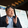大和大学理工学部長の上村佳永教授