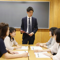 自分自身で考え抜いて何度も推敲を重ねる横で最後まで伴走する