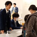 探究活動の１コマ。公民館では多世代交流イベントを実施
