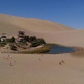 砂漠といえば、最後はオアシス……ゴビ砂漠（月牙泉） / 中国