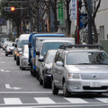 ガソリンスタンド 給油待ちの行列（都内・17日）