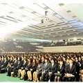 新入生約7000人が参加する東大阪・奈良キャンパスの入学式