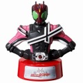 お父さんも欲しくなる！歴代の「仮面ライダー」がハッピーセットに登場 お父さんも欲しくなる！歴代の「仮面ライダー」がハッピーセットに登場