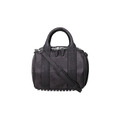 ROCKIE BLACK SHINY PADDED BRUSHED NYLON（W25.4cm x H19cm x D19cm） 10万3,000円</br>人気のロッキーからナイロン 素材が登場。軽量化されス ポーティーな装いに。三越伊 勢丹限定。