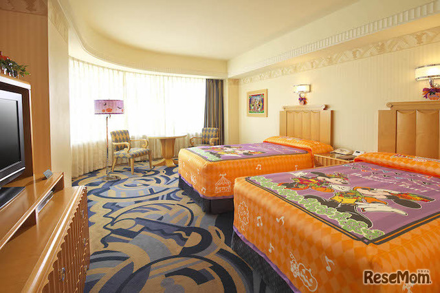 ディズニーアンバサダーホテルのハロウィーンデコレーション客室※イメージ