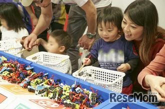 「トミカ博in YOKOHAMA」トミカつり