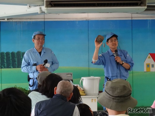 春のフェスティバル（昨年のようす）（写真提供：天王寺動物公園事務所）