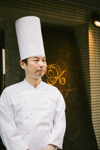 「ケンズカフェ東京」の氏家健治シェフ