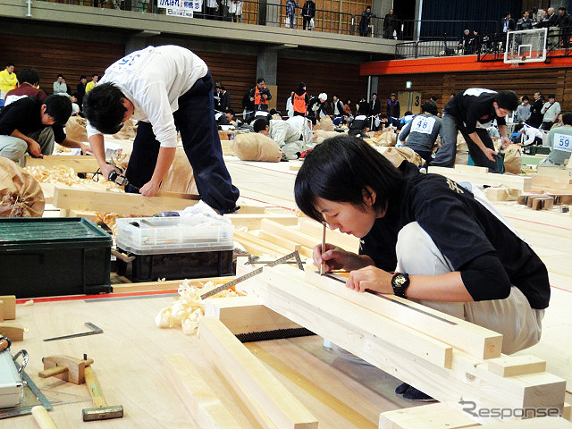 技能五輪全国大会（10月21～24日）　「建築大工」競技