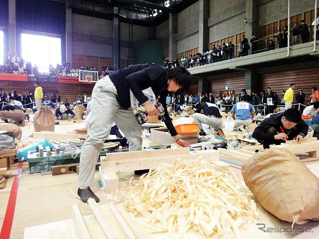 技能五輪全国大会（10月21～24日）　「建築大工」競技