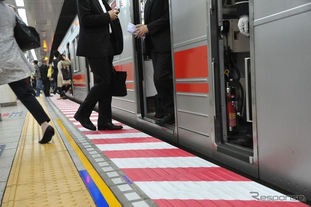 東京メトロはホームドア設置計画の前倒しを発表。ベビーカー引きずり事故が発生した半蔵門線九段下駅は「最優先」でホームドアが整備される。