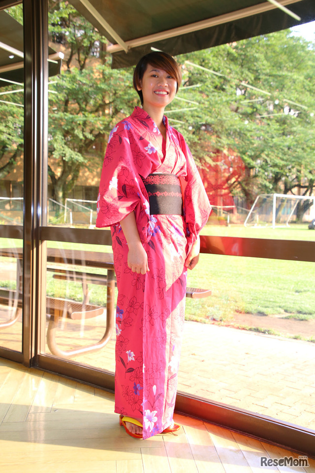 浴衣姿の十文字学園女子大学のベトナム人留学生のチャン・ティダランさん（織姫祭2017）