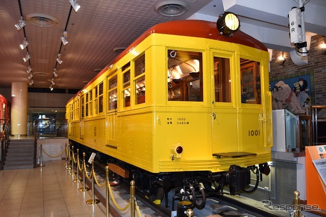 地下鉄博物館で保存されている旧1000形の1001号。