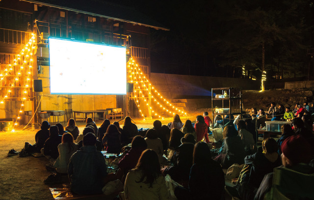 「夜空と交差する森の上映会 IN ゴールデンウィーク2018」