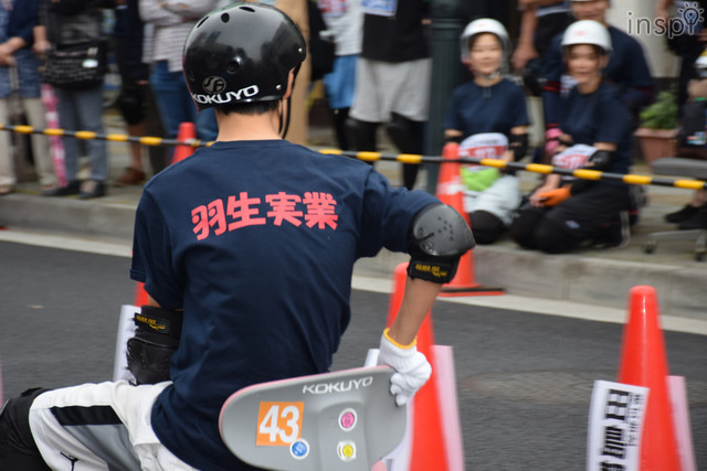 コクヨは高校生チームにはイスからヘルメットまで一式を貸し出しています！頑張れ高校生！／「いす-1グランプリ」埼玉羽生大会（2018-19シーズン 第3戦）