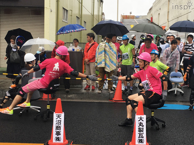 ピット前での交代時のタッチの瞬間！／「いす-1グランプリ」埼玉羽生大会（2018-19シーズン 第3戦）