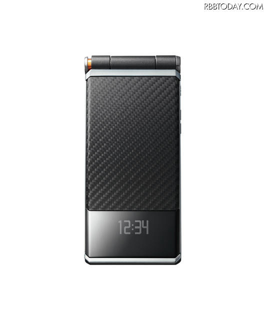 「docomo STYLE series F-04D」CARBON BLACK