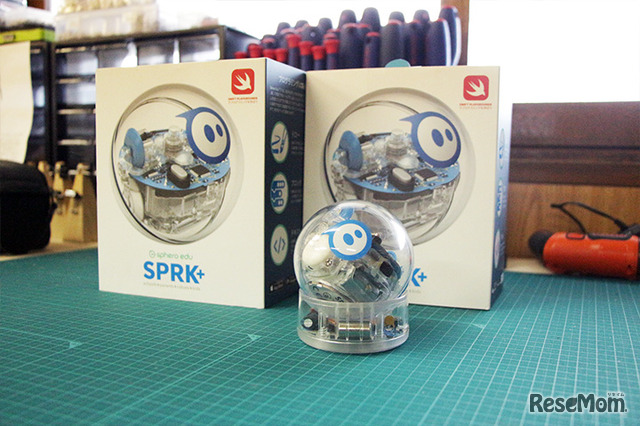 ボール型ロボットSPRK+