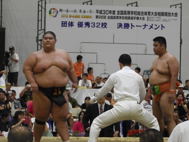 いよいよ決勝、鳥取城北・當間嗣斗君と埼玉栄・春山万太郎君